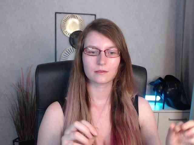 EmmaHeart webcam