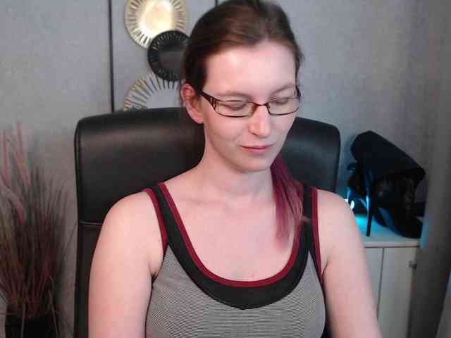 EmmaHeart webcam
