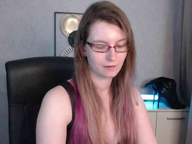 EmmaHeart webcam