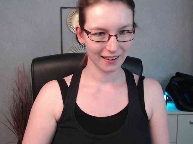 EmmaHeart webcam