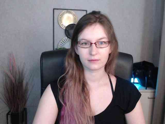EmmaHeart webcam