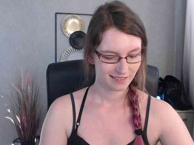 EmmaHeart webcam