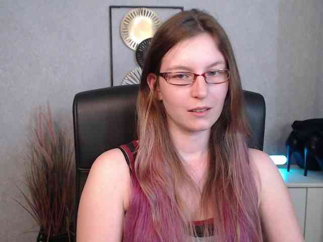 EmmaHeart webcam