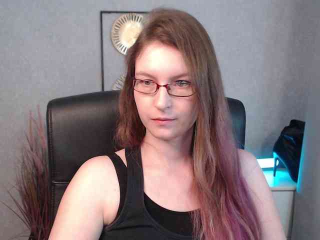 EmmaHeart webcam