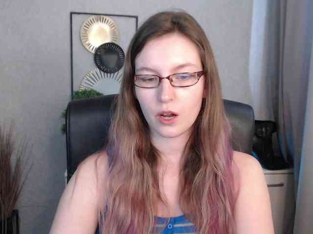 EmmaHeart webcam