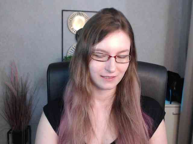 EmmaHeart webcam