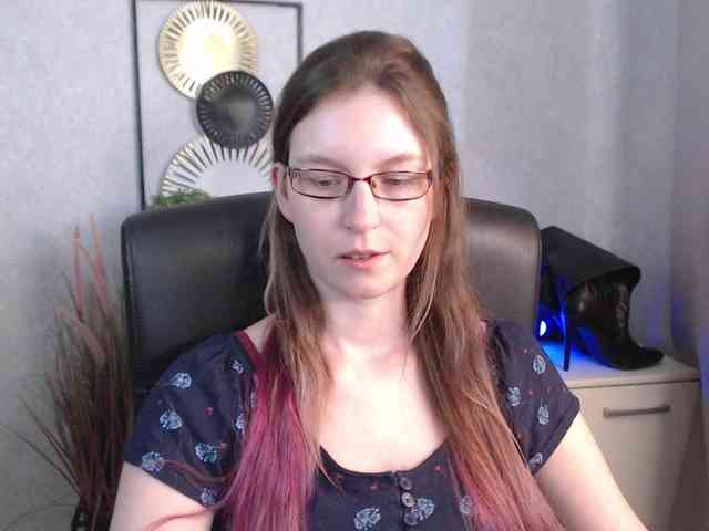 EmmaHeart webcam