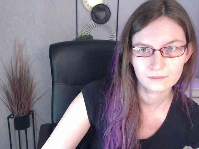 EmmaHeart webcam