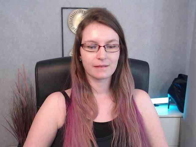 EmmaHeart webcam