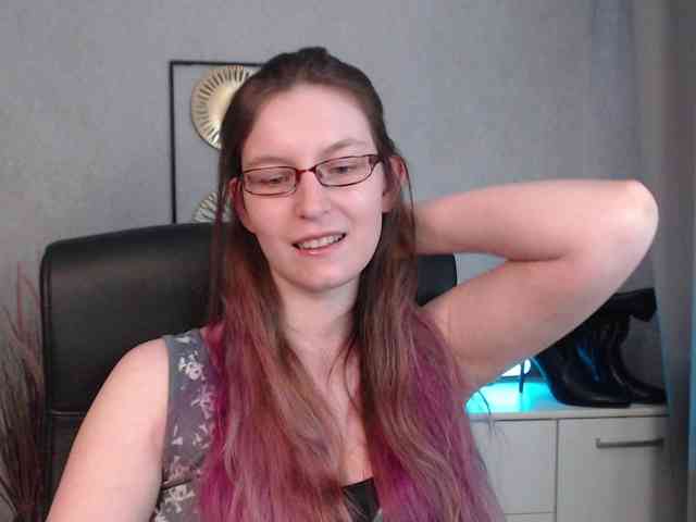 EmmaHeart webcam
