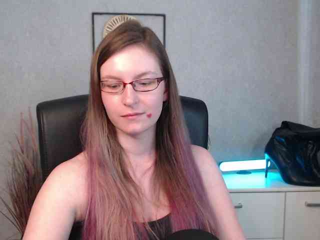 EmmaHeart webcam