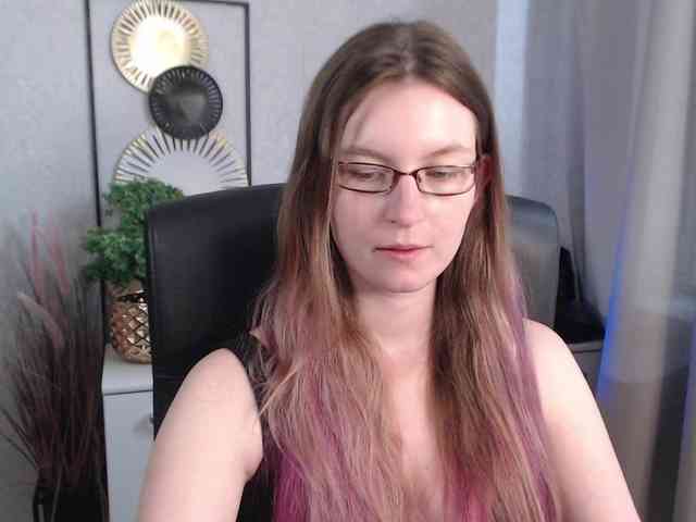 EmmaHeart webcam