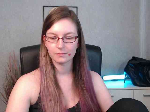 EmmaHeart webcam