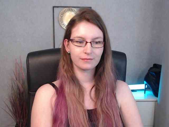 EmmaHeart webcam