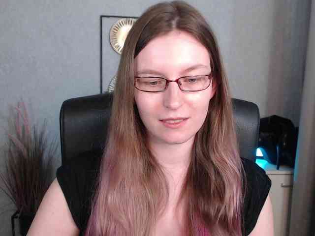 EmmaHeart webcam