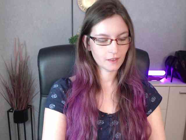 EmmaHeart Live Webcam on BongaCams