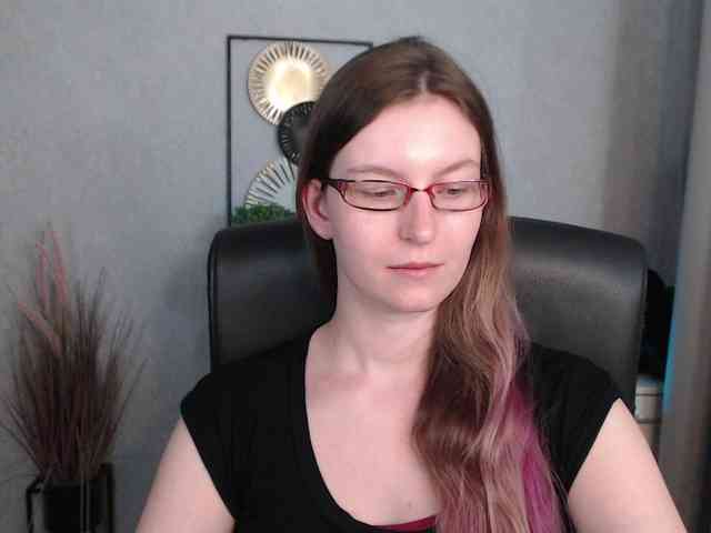 EmmaHeart webcam