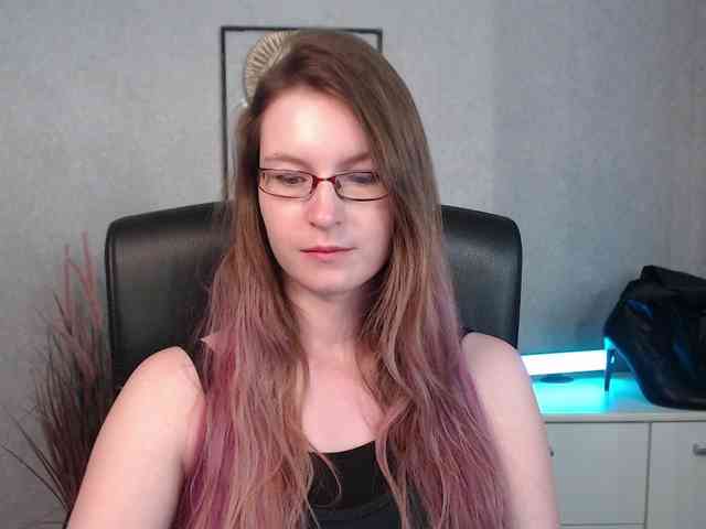 EmmaHeart webcam