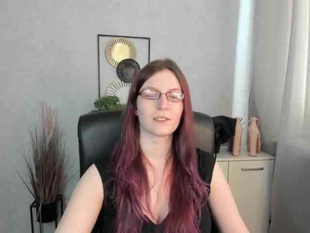 EmmaHeart Live Webcam on BongaCams