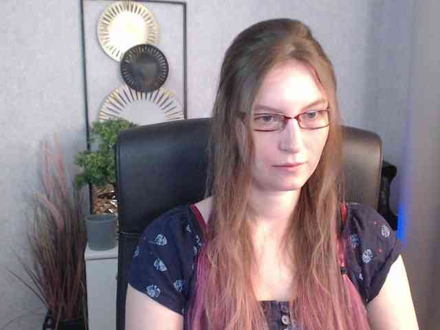 EmmaHeart webcam