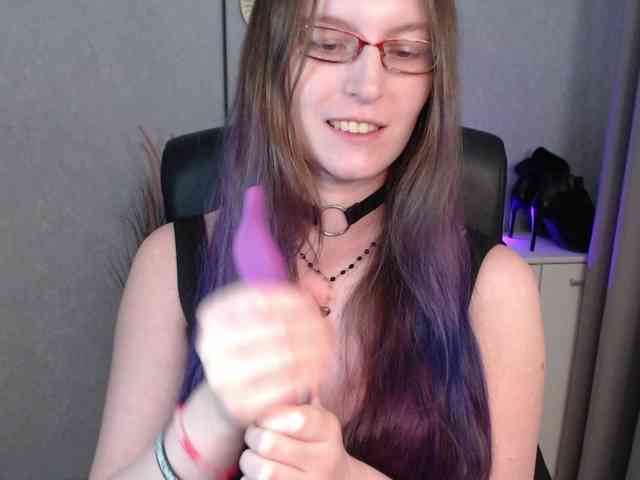 EmmaHeart's webcam live show