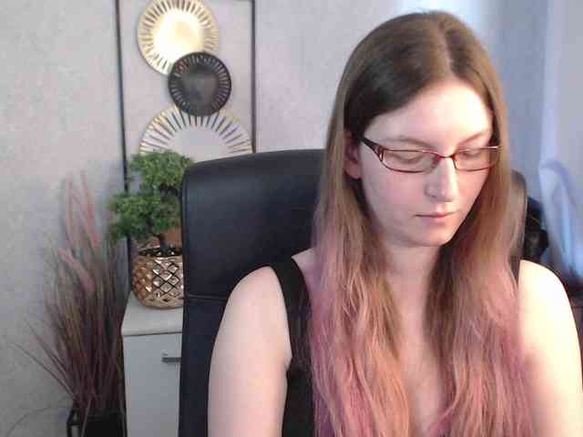 EmmaHeart webcam