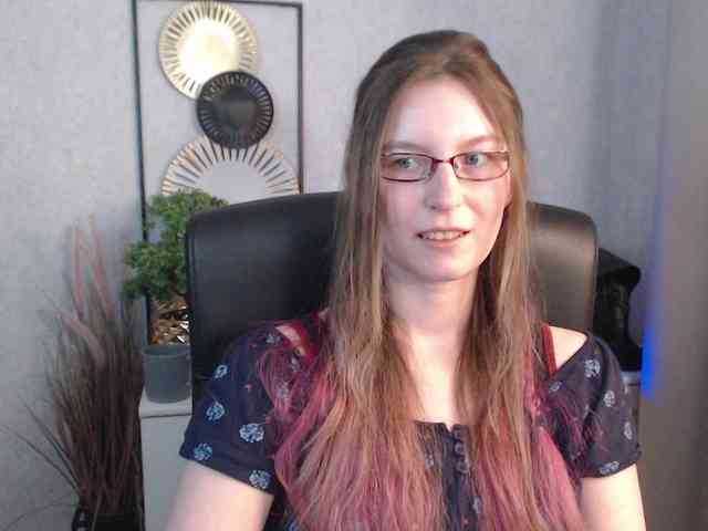 EmmaHeart webcam