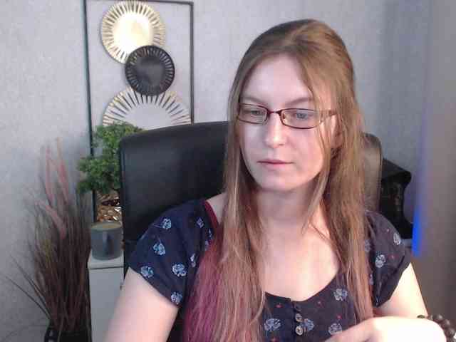 EmmaHeart webcam