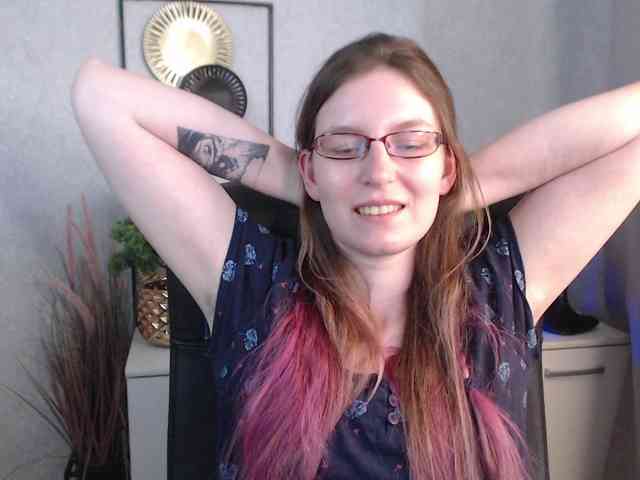 EmmaHeart webcam
