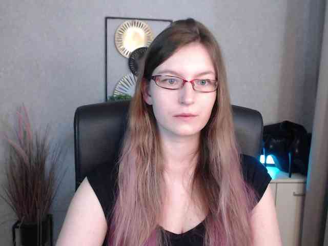 EmmaHeart webcam