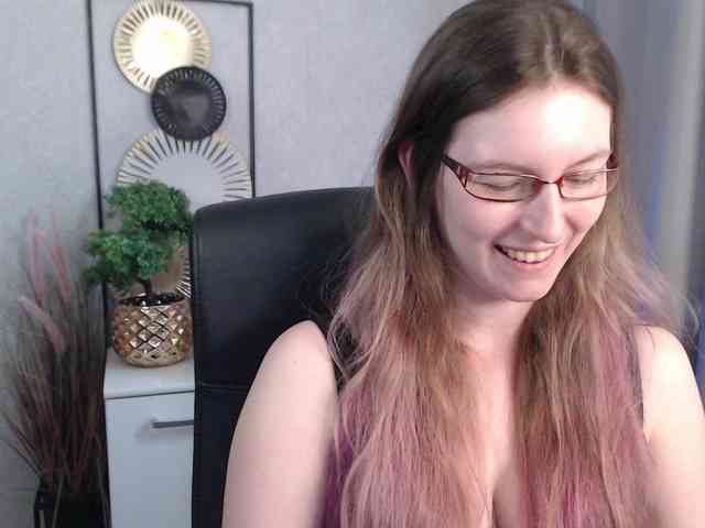 EmmaHeart webcam