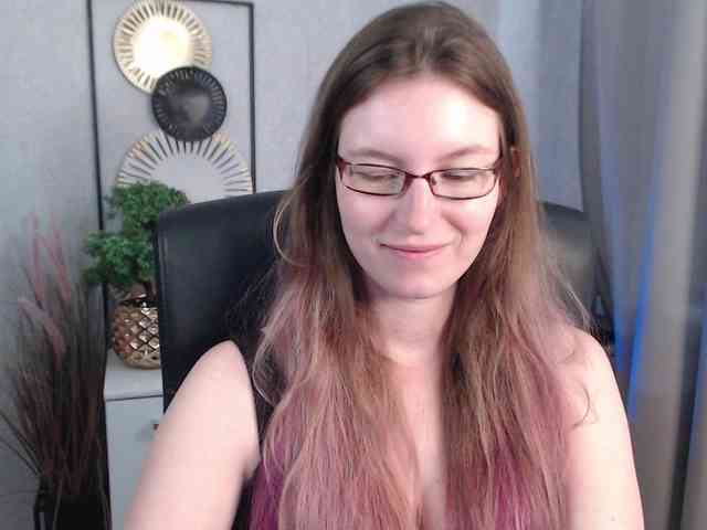EmmaHeart webcam