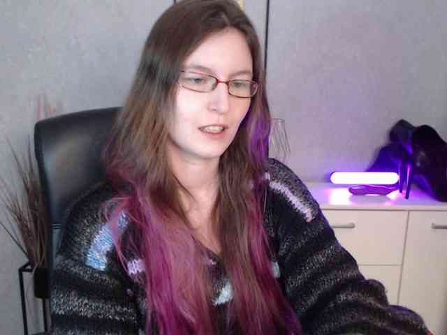 EmmaHeart webcam