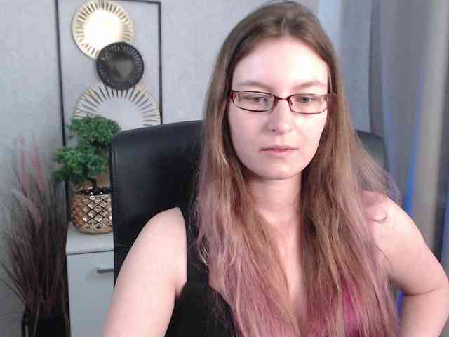 EmmaHeart webcam