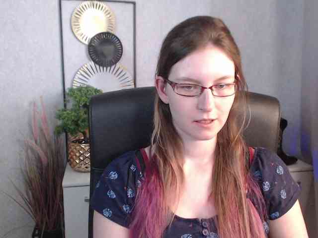 EmmaHeart webcam