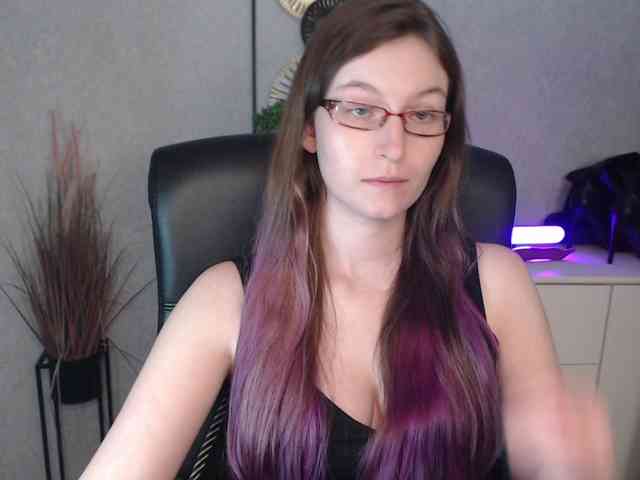 EmmaHeart webcam