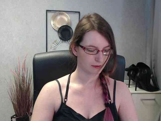 EmmaHeart webcam