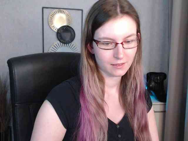 EmmaHeart webcam
