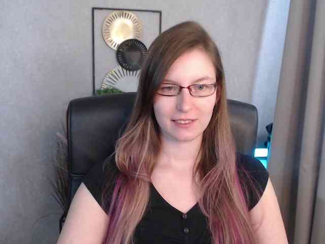 EmmaHeart webcam