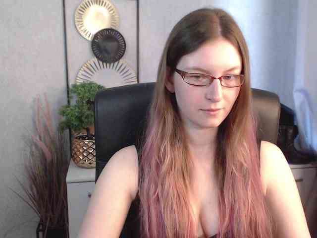 EmmaHeart webcam