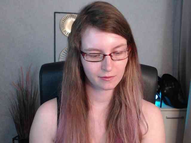 EmmaHeart webcam