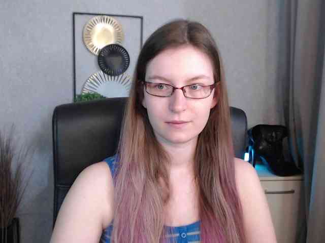EmmaHeart webcam