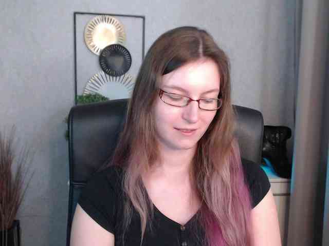 EmmaHeart webcam