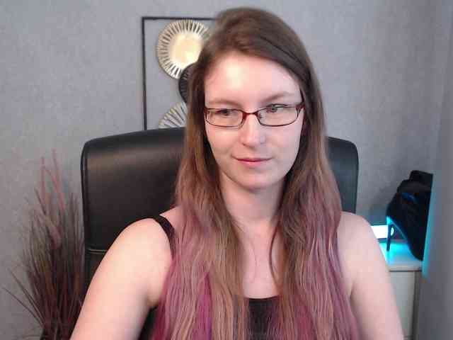 EmmaHeart webcam