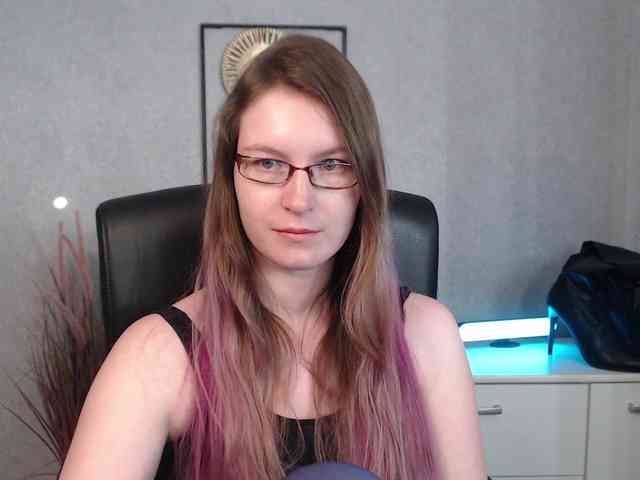 EmmaHeart webcam