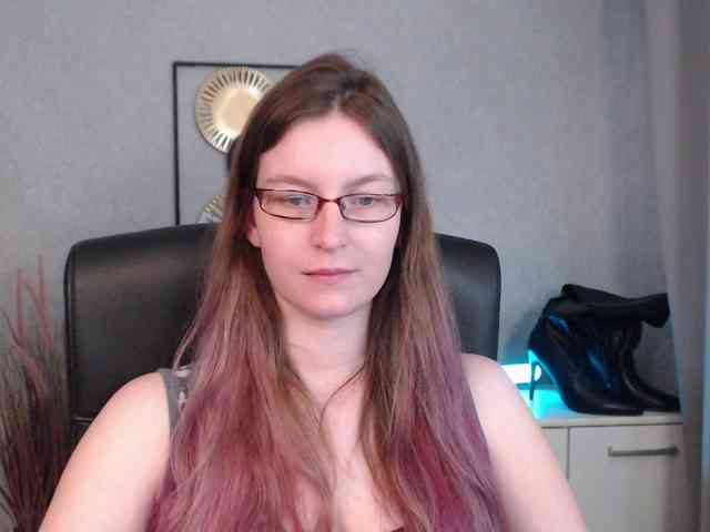 EmmaHeart webcam