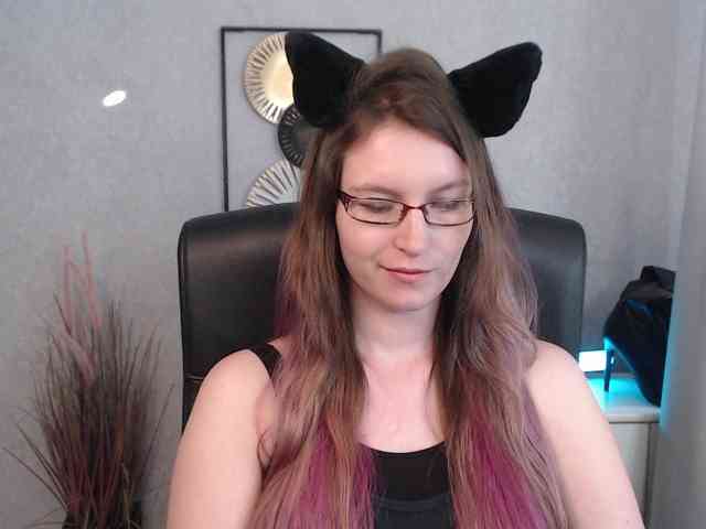 EmmaHeart webcam