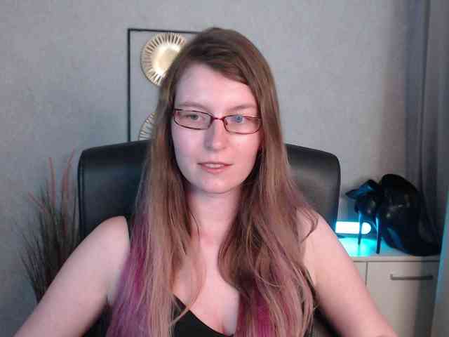 EmmaHeart webcam