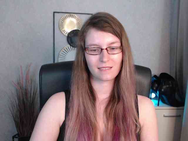 EmmaHeart webcam