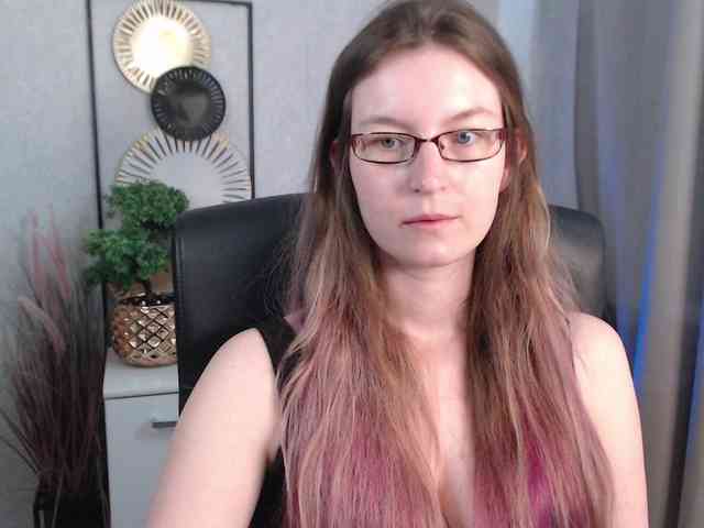 EmmaHeart webcam